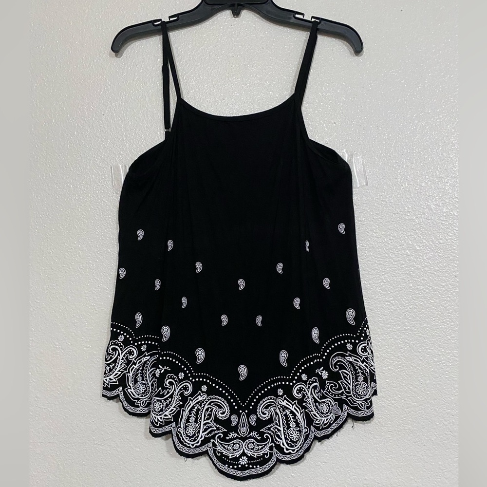 Ecla Black Paisley Women's Top XL